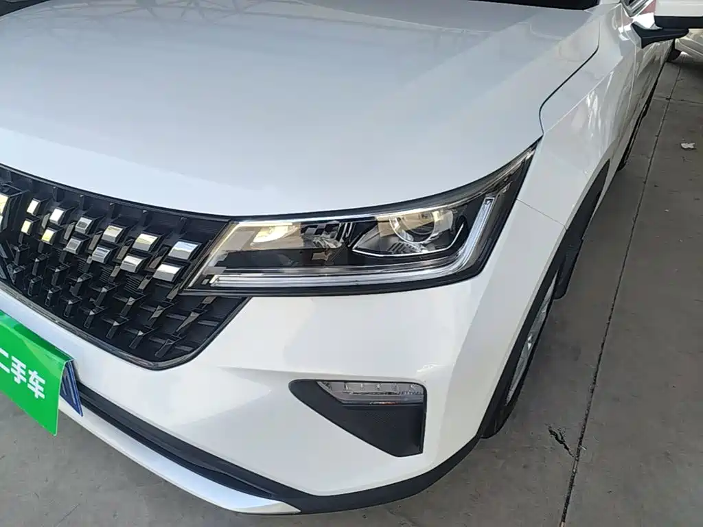 Wuling Motors Wuling Xingchi 2024 2022 1.5L Manual Freedom Edition