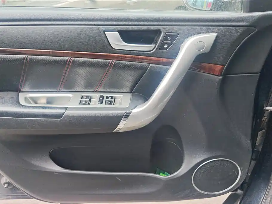 Haval H6 2013 Sport Edition 1.5T Manual 2WD Elite фото 7