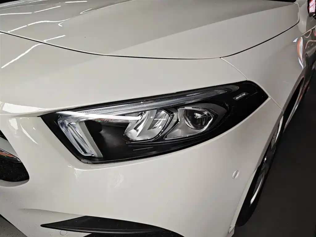 Mercedes-Benz A-Class 2022 Facelift A 200 L Sport Sedan Dynamic фото 24