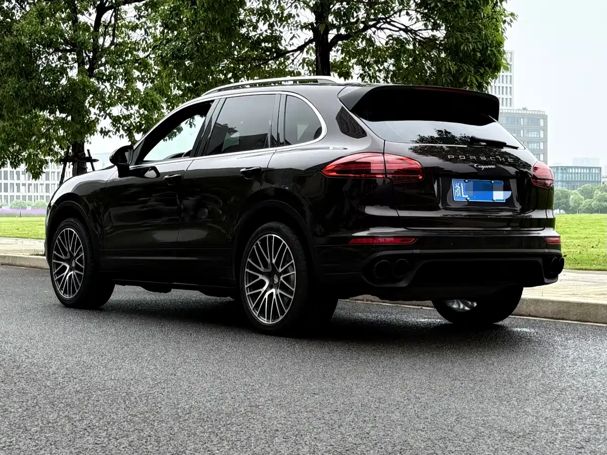 Porsche Cayenne 2015 Cayenne 3.0T фото 3
