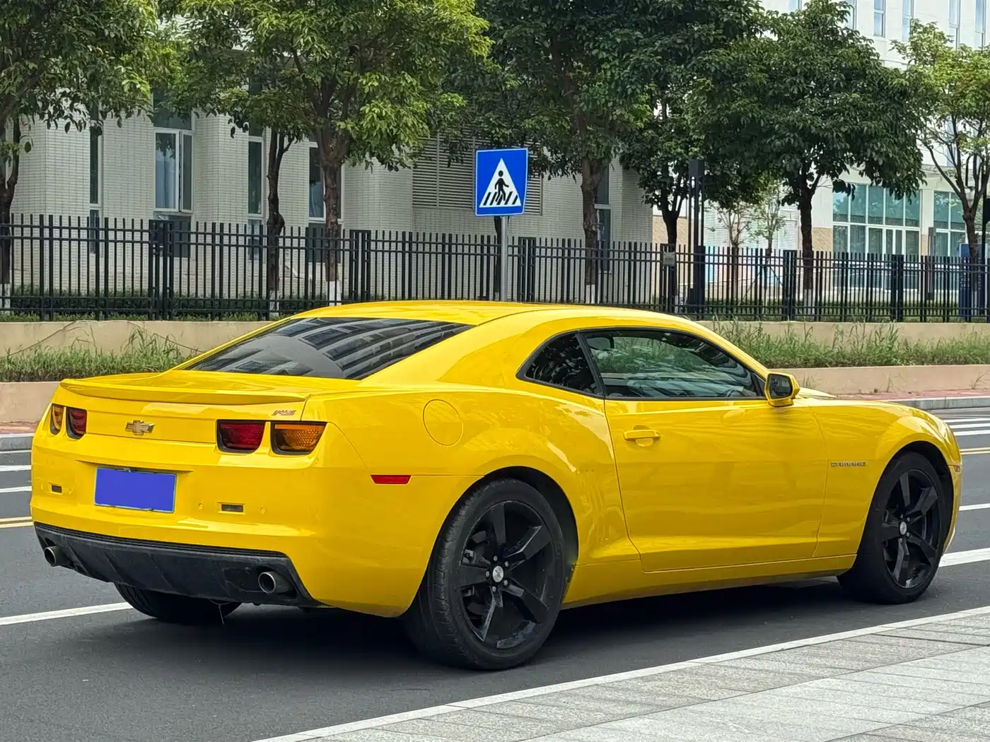 Chevrolet Camaro 2011 2011 3.6L Legend Performance Edition