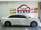Фото 8 - Lincoln MKZ