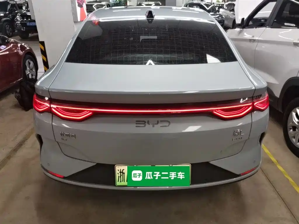 BYD Qin L 2025 EV 470KM Leading Edition фото 6