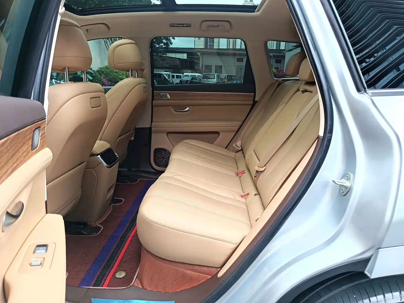 AITO Wenjie AITO M7 2024 1.5T RWD Plus 5-Seater фото 8
