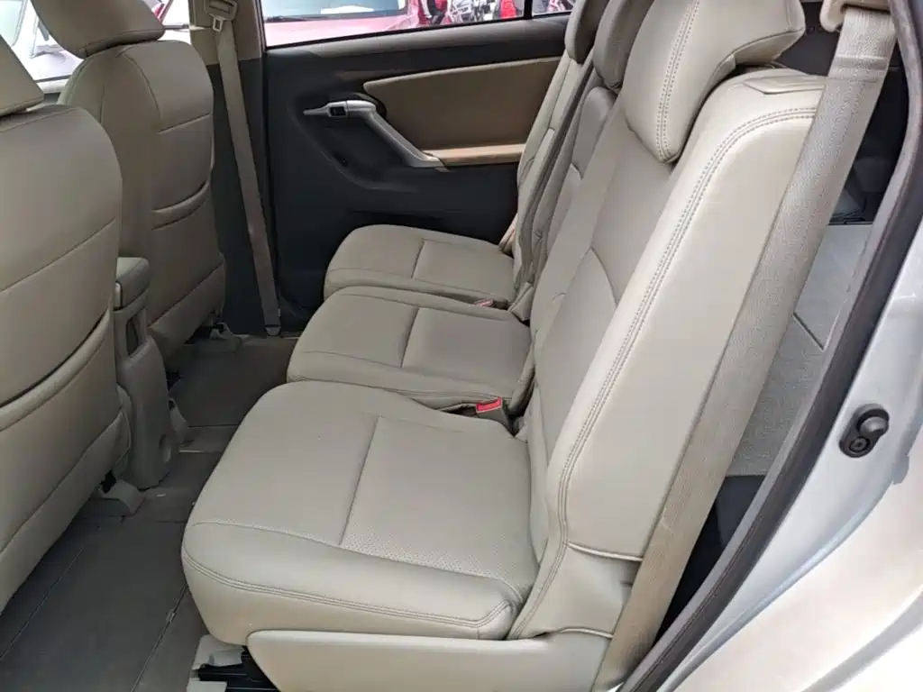 Photo 17 - Toyota E'Z