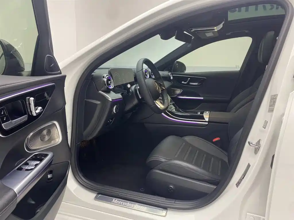 Mercedes-Benz C-Class 2022 Facelift C 260 L Night Edition Sport фото 17