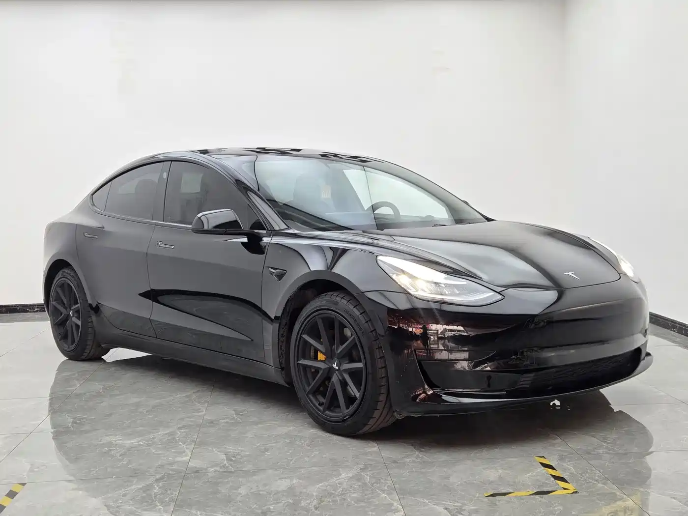 Tesla Model 3 2020 2019 Standard Range Rear-Wheel Drive Upgrade