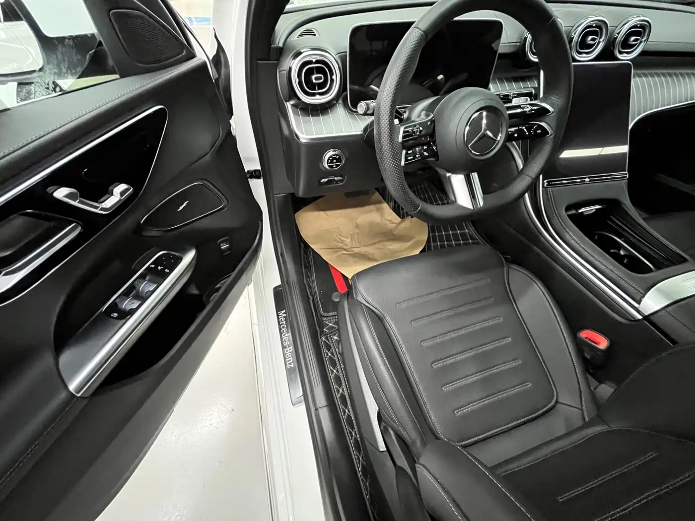 Mercedes-Benz C-Class 2024 C 260 L Sport фото 9