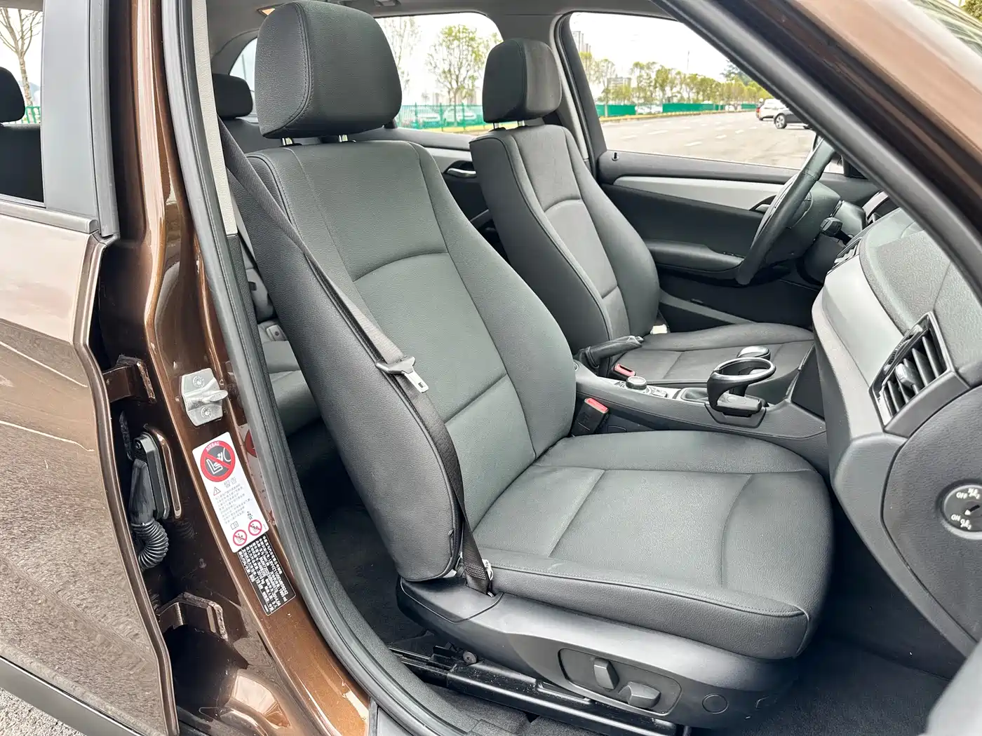 BMW X1 2013 sDrive18i Fashion фото 33