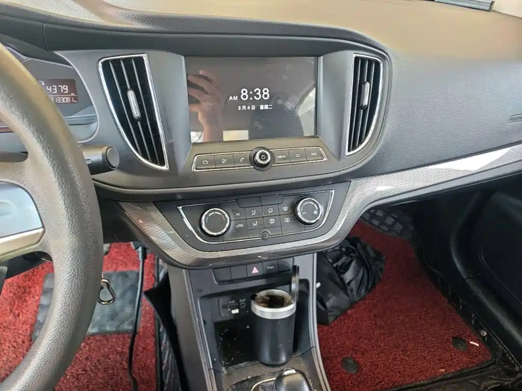Roewe 360 2015 2015 1.5L Automatic Luxury