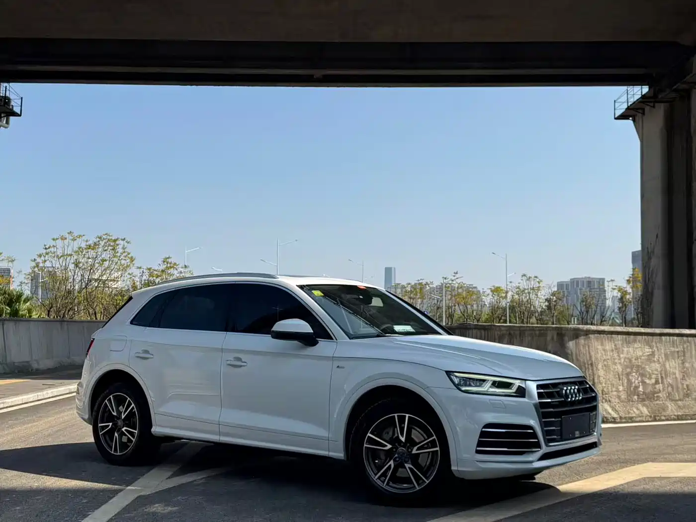 Audi Q5L 2018 40 TFSI Prestige Fashion (China V) фото 3