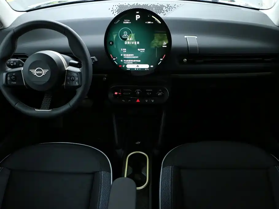 MINI Electric MINI COOPER 2025 2024 456km COOPER E Classic