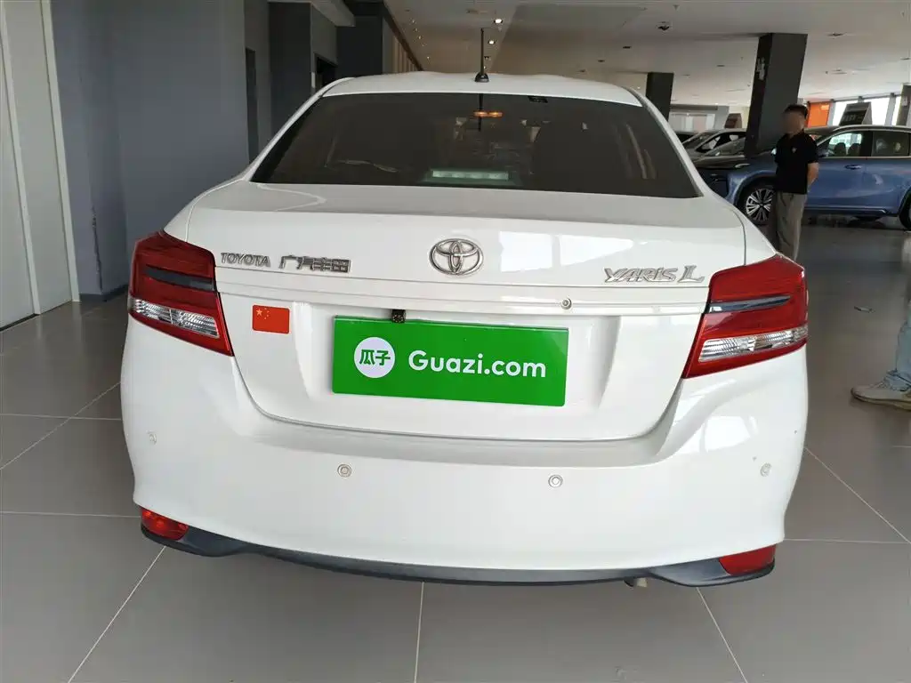 Toyota YARiS L Zhi Xiang 2017 1.5E CVT Charming Edition фото 4