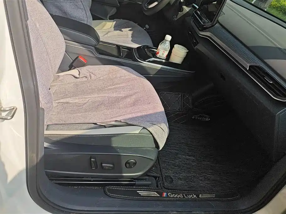 VOLKSWAGEN ID.4 CROZZ