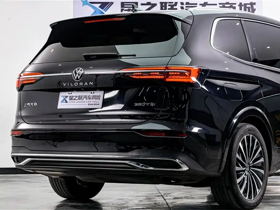 Volkswagen Viloran 2023 380TSI Premium Edition фото 7