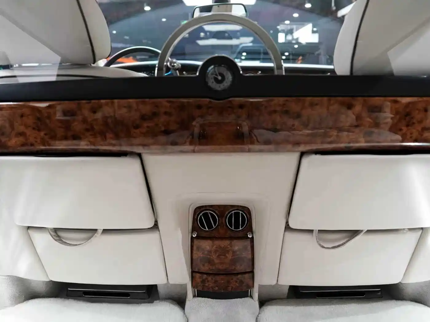 Rolls-Royce Phantom 2011 2006 6.7L Extended Wheelbase EWB