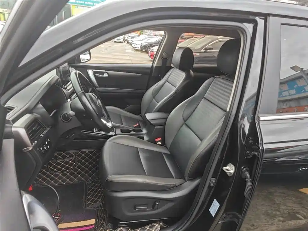 Kia Sportage 2018 2.0L Automatic Smart Luxury (China V) фото 15