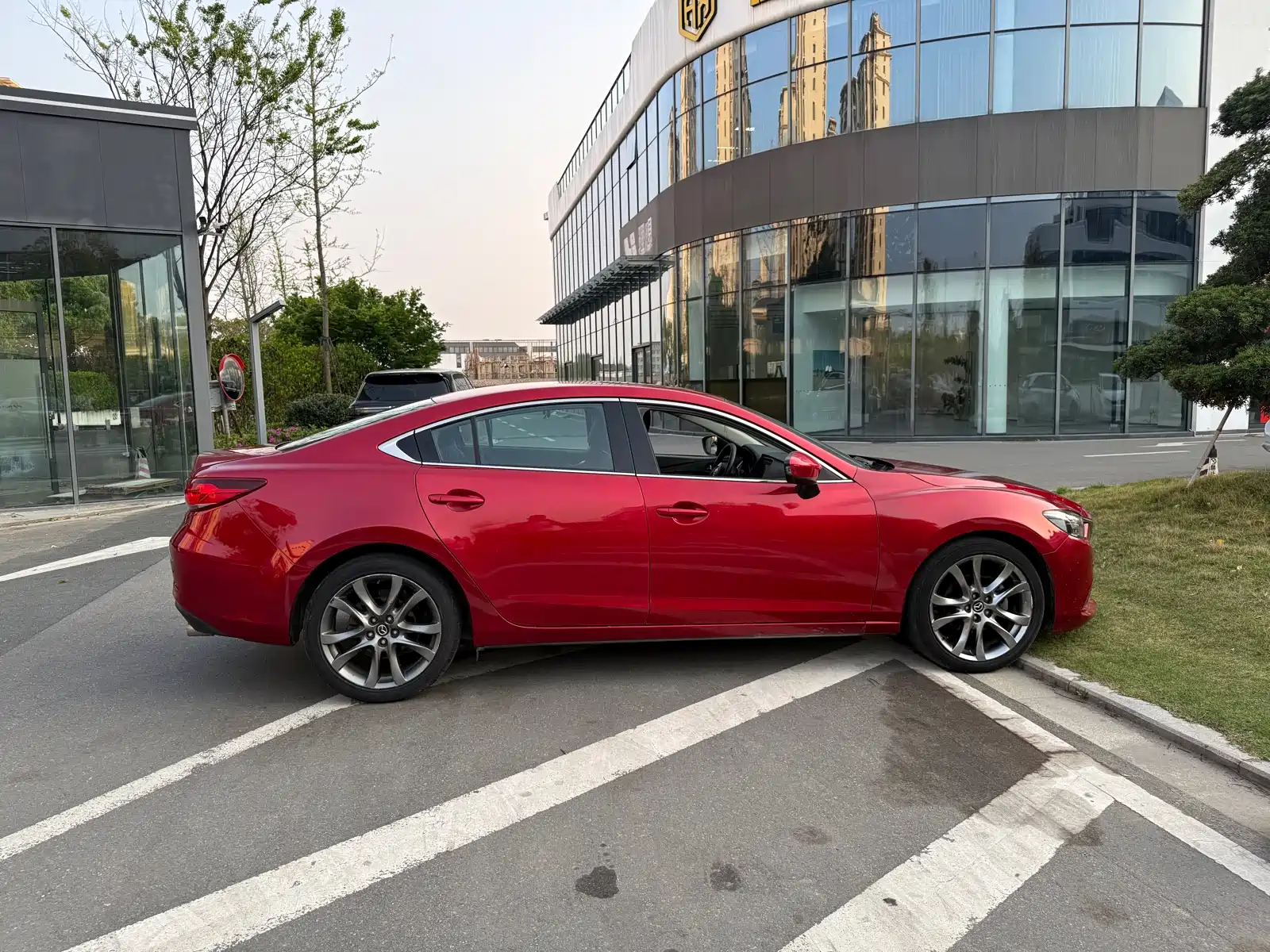 Photo 13 - Mazda Atenza