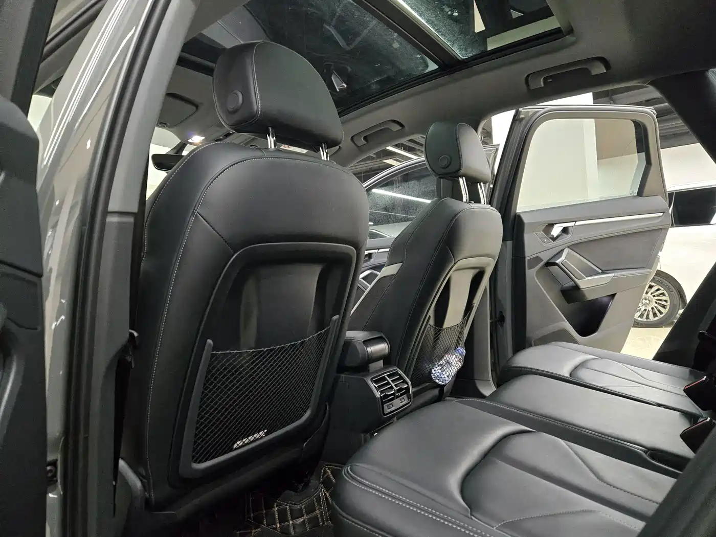 Фото 9 - Audi Q3