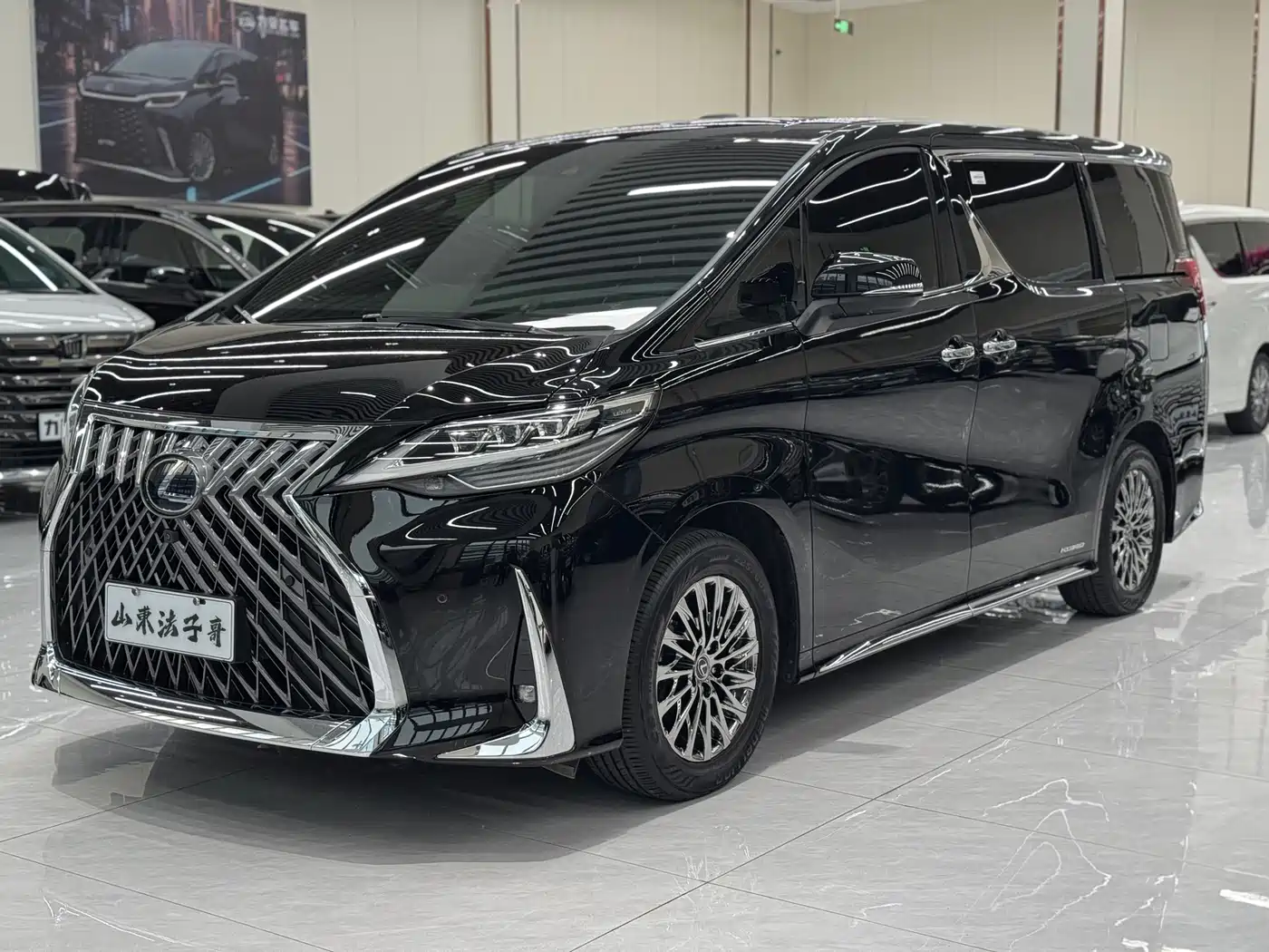 Lexus LM 2020 300h 4-Seat Imperial Edition