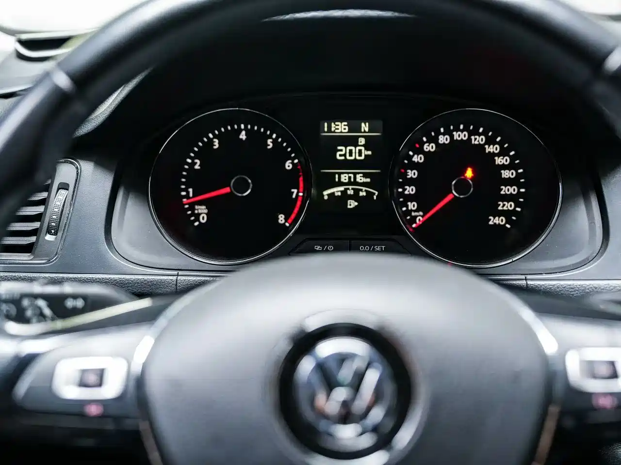 Volkswagen Lavida Tour 2017 180TSI DSG Comfort Edition фото 4
