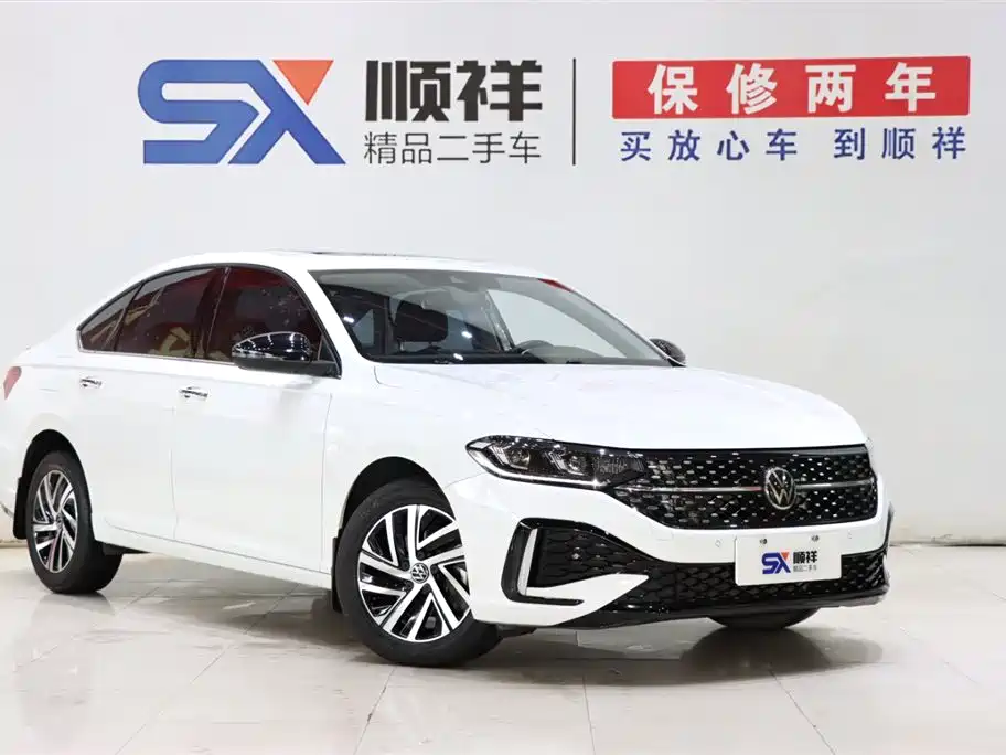 Volkswagen Lavida 2023 Model 300TSI DSG Starlight Leading Edition фото 3