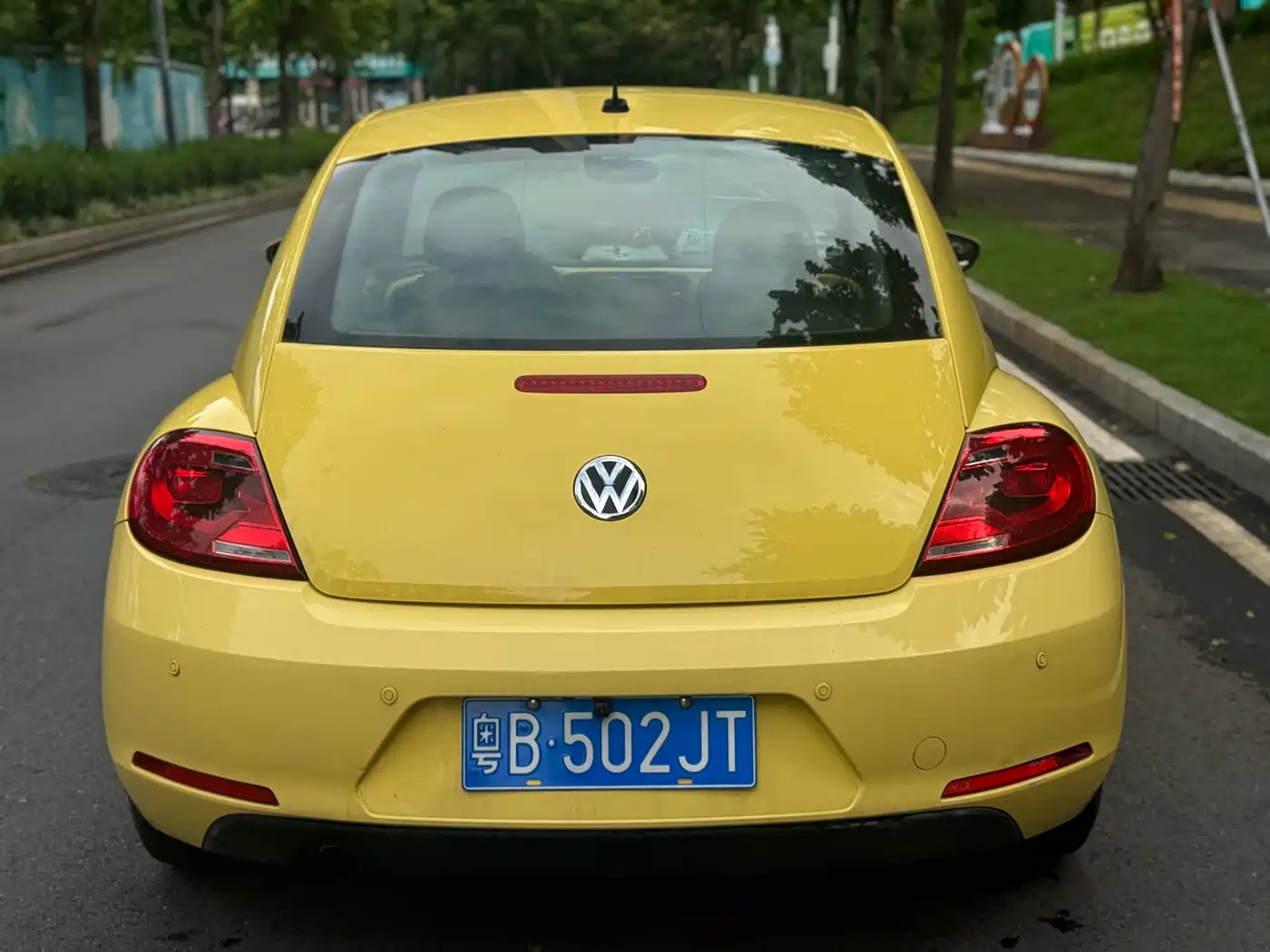 Volkswagen Beetle 2014 1.2TSI Fashion Edition фото 5