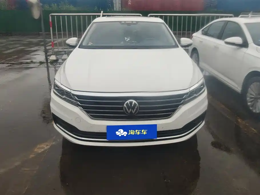 Volkswagen Lavida 2021 1.5L Auto Comfort Edition фото 2