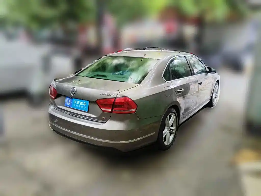 صورة 2 - Volkswagen Passat