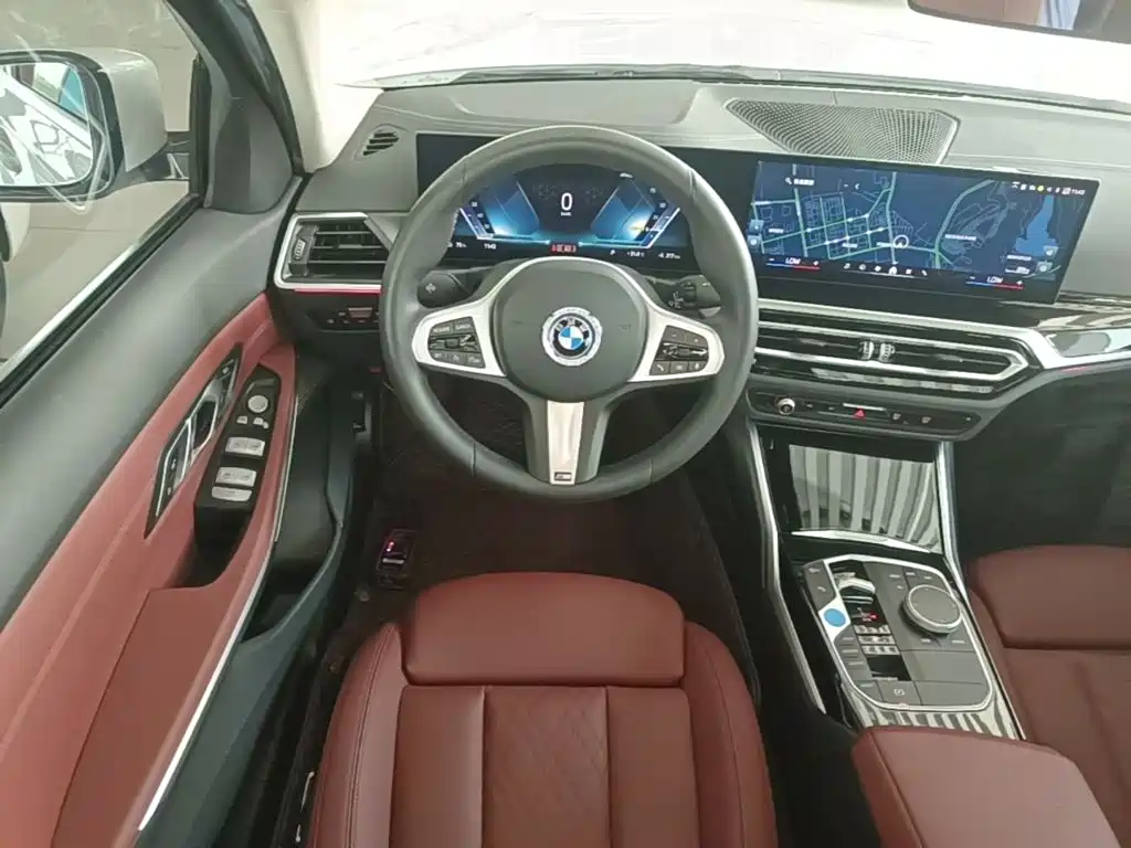 Фото 11 - BMW i3