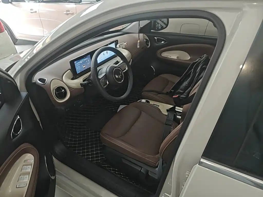 Wuling Motors Wuling Bingo 2023 2023 Model 333km Joy+ Version