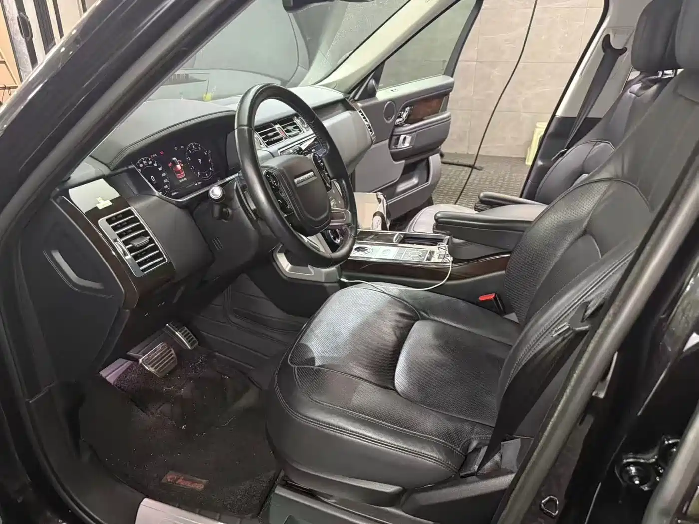Фото 2 - Land Rover Range Rover
