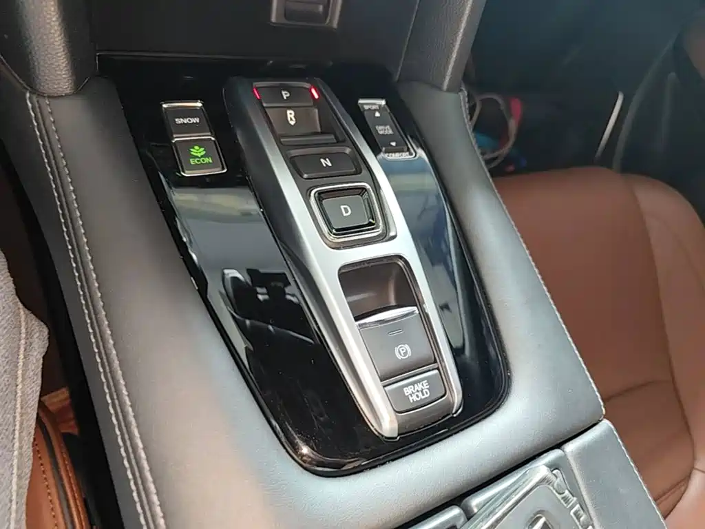 Honda UR-V 2017 2017 370TURBO AWD Prestige Edition China V