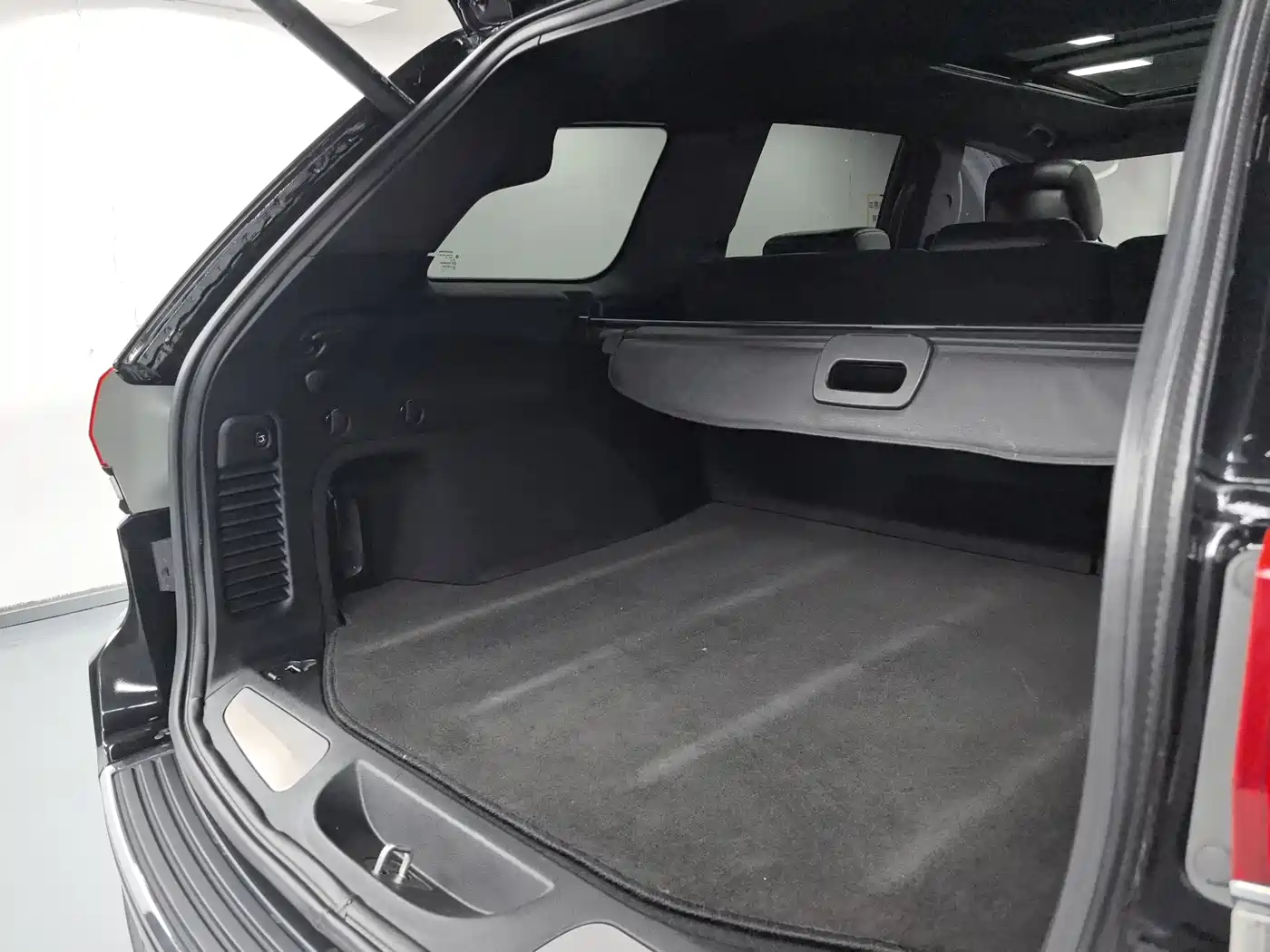 Фото 14 - Jeep Grand Cherokee (Import)