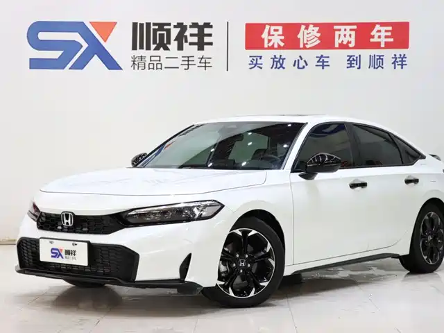 Honda Civic 2025 240TURBO CVT Smart Fun Pro — фото 1