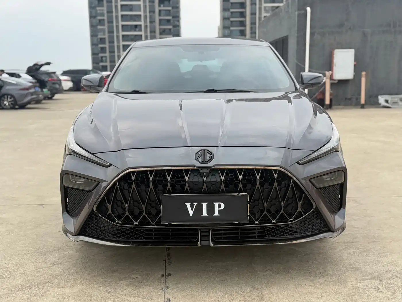 MG MG5 SCORPIO