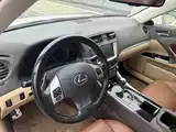 Фото 5 - Lexus IS