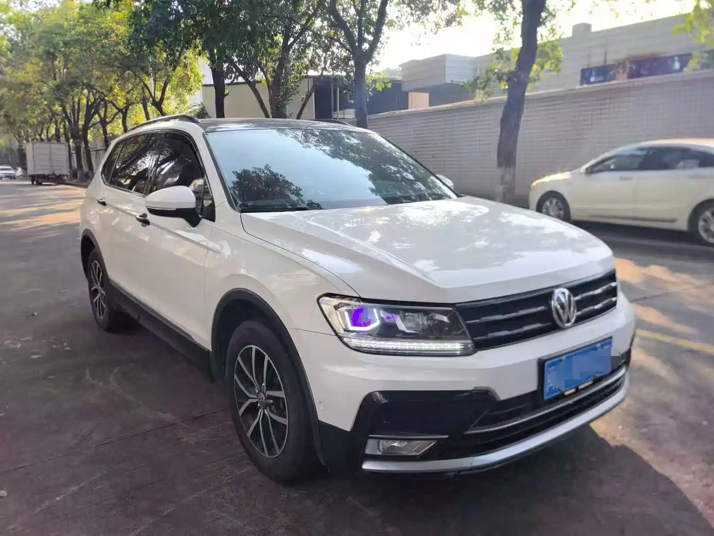 Volkswagen Tiguan L 2017 — пригон из Китая