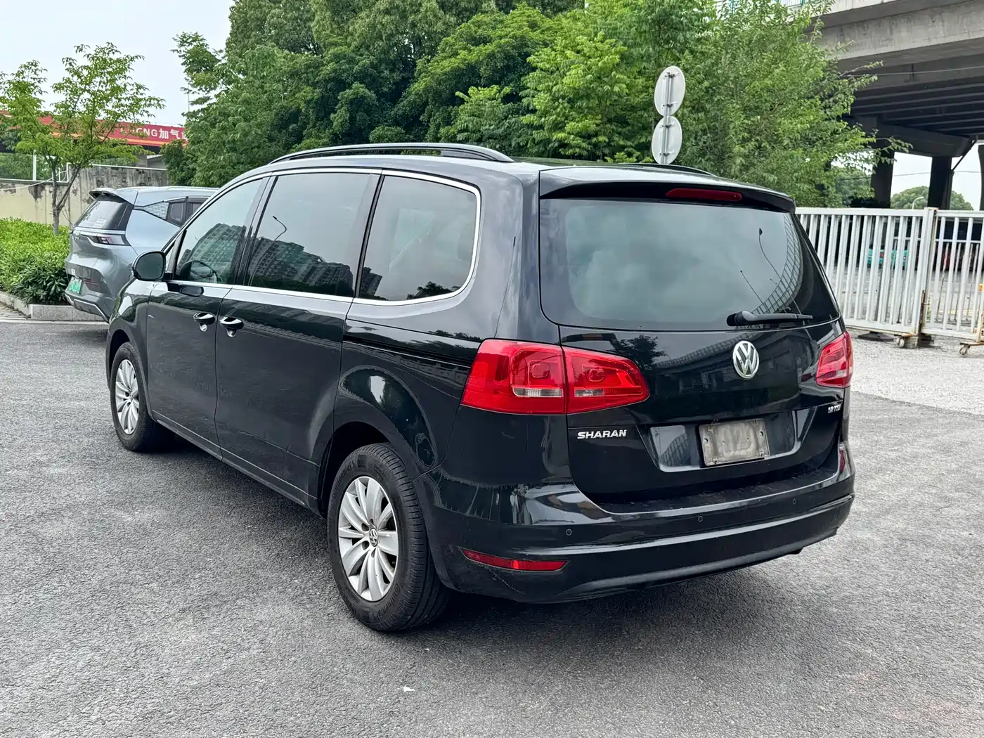 Volkswagen Sharan 2013 1.8TSI Standard фото 18