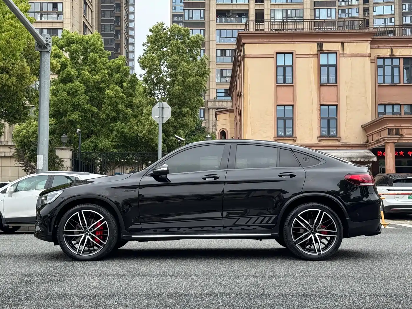 Mercedes-Benz GLC Coupe AMG 2020 AMG GLC 43 4MATIC Coupe SUV фото 17