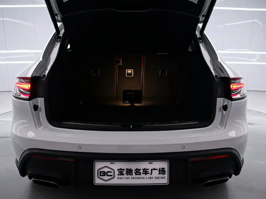 Porsche Macan 2025 Macan 2.0T Dream Chaser Edition фото 15