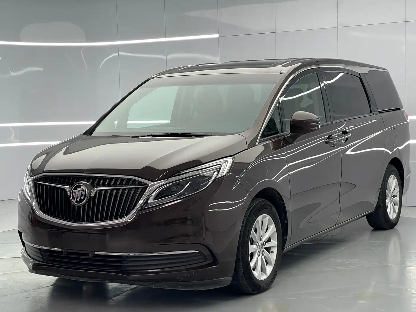 Buick GL8 2018 ES 28T Premium Type China VI фото 3