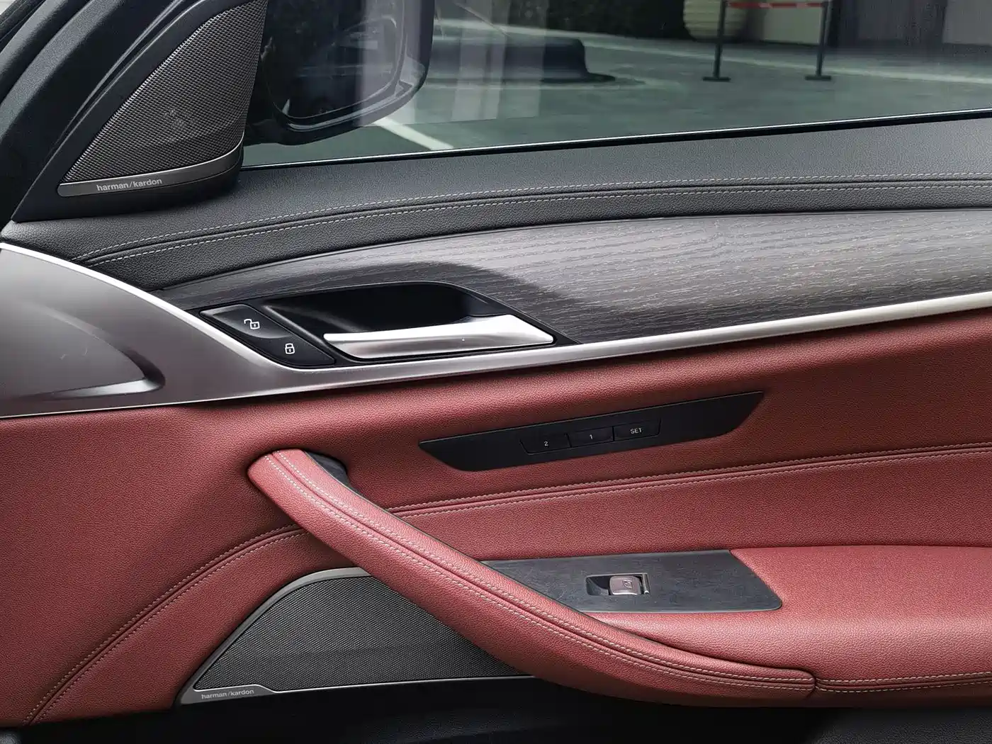 BMW 5 Series 2021 530Li Premium M Sport Package фото 13
