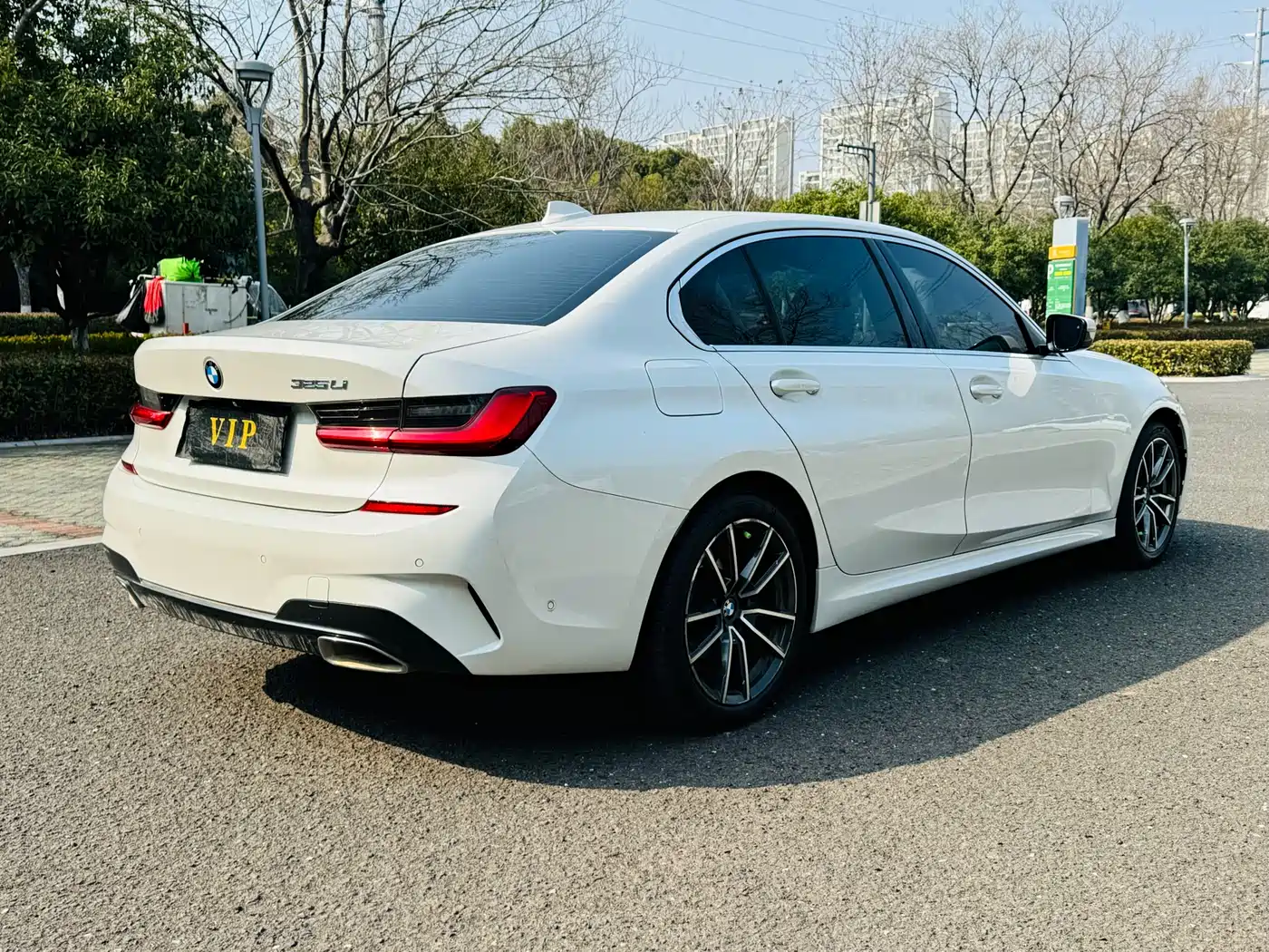BMW 3 Series 2020 325Li M Sport Package фото 6