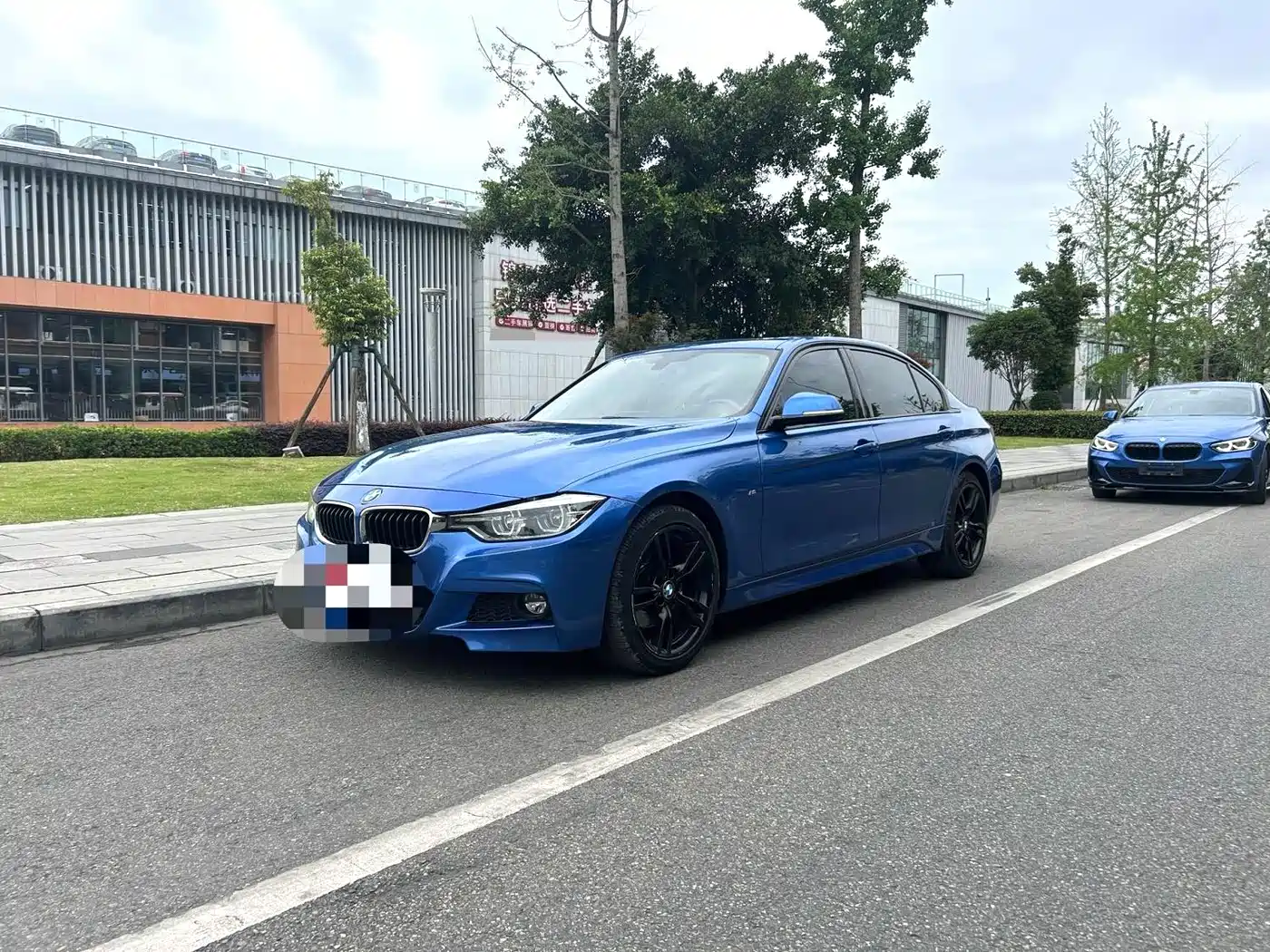 صورة 1 - BMW 3 Series