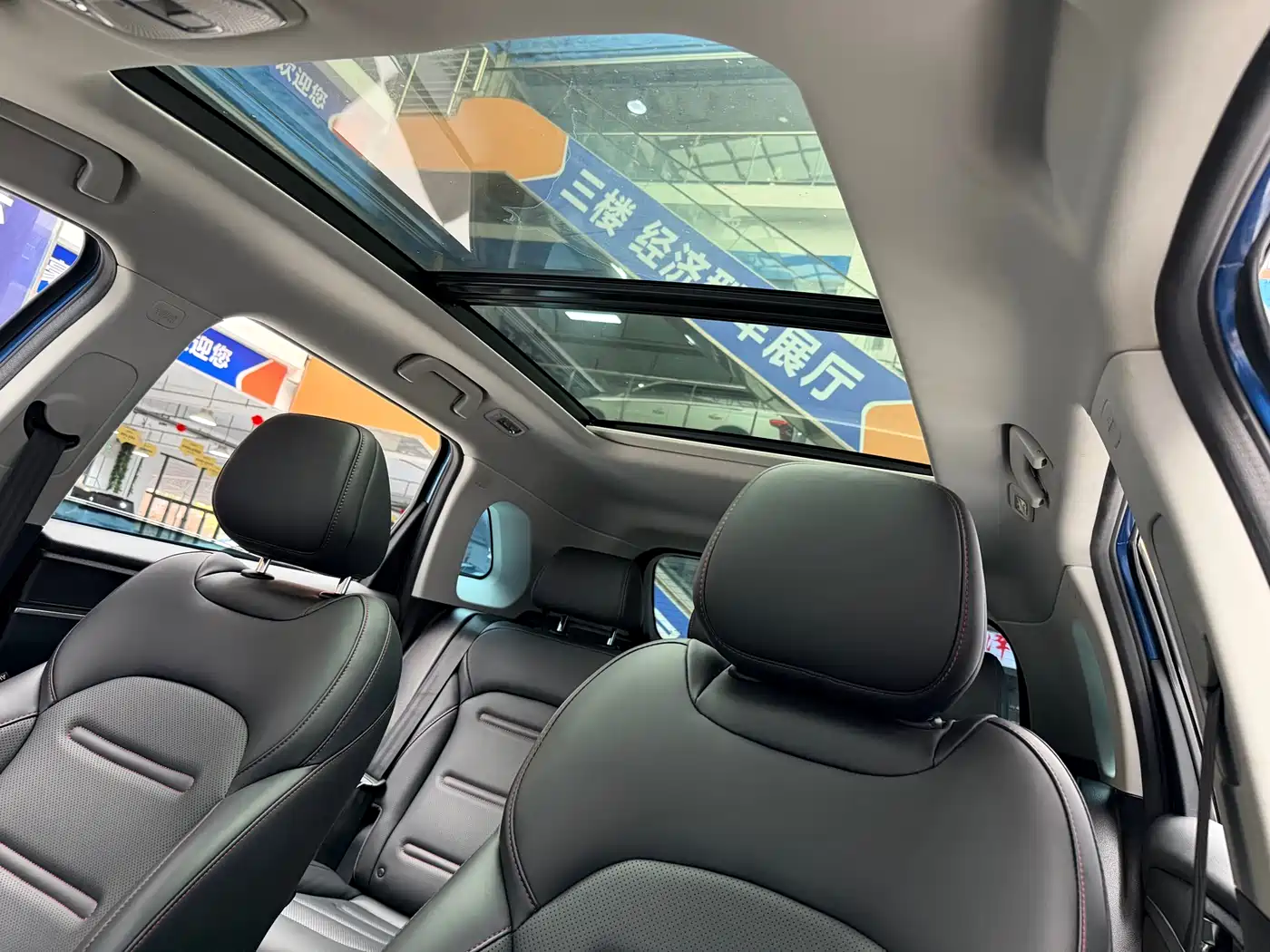 GAC Trumpchi Trumpchi GS4 PLUS 2021 270T Automatic Starlight Edition фото 7