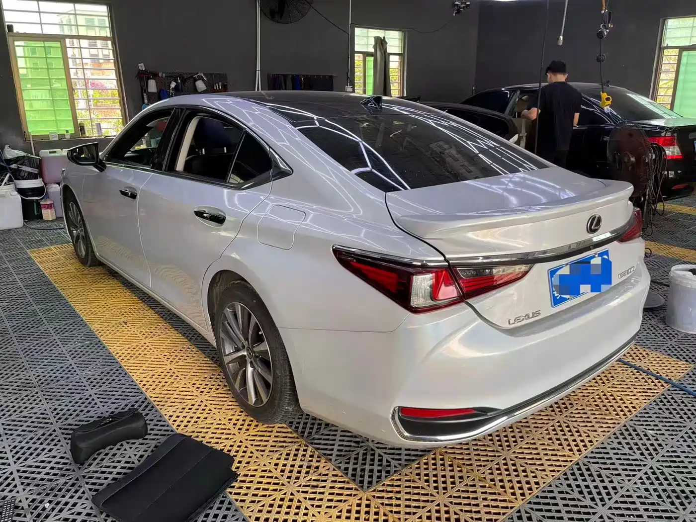 Lexus ES 2018 200 Excellence Edition China V фото 3