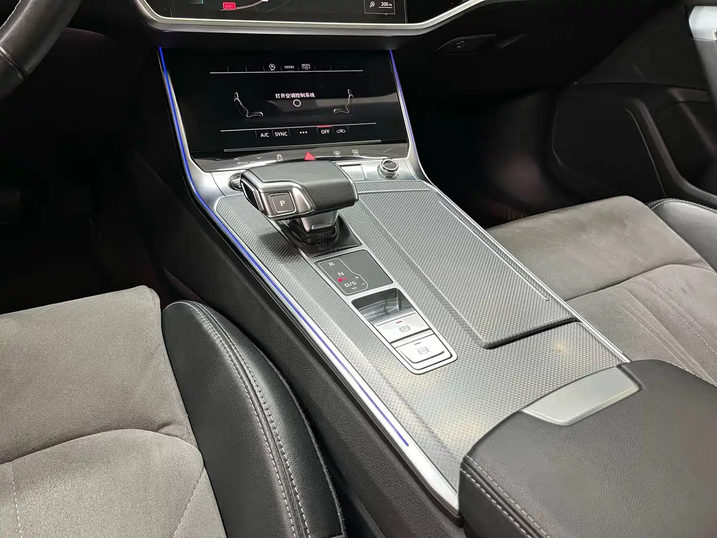 Audi A6L 2024 45 TFSI Premium Dynamic фото 8