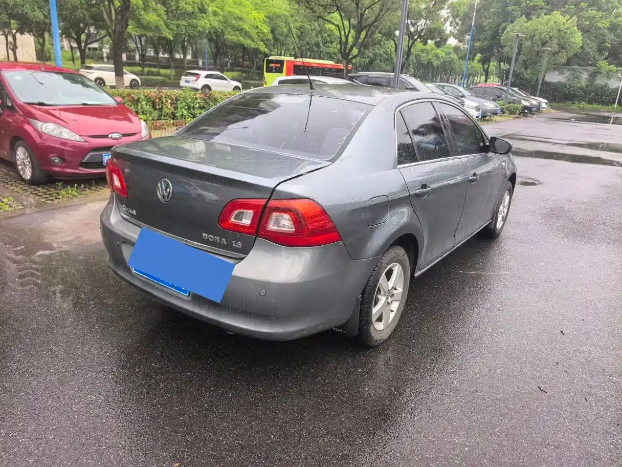 Фото 4 - Volkswagen Bora