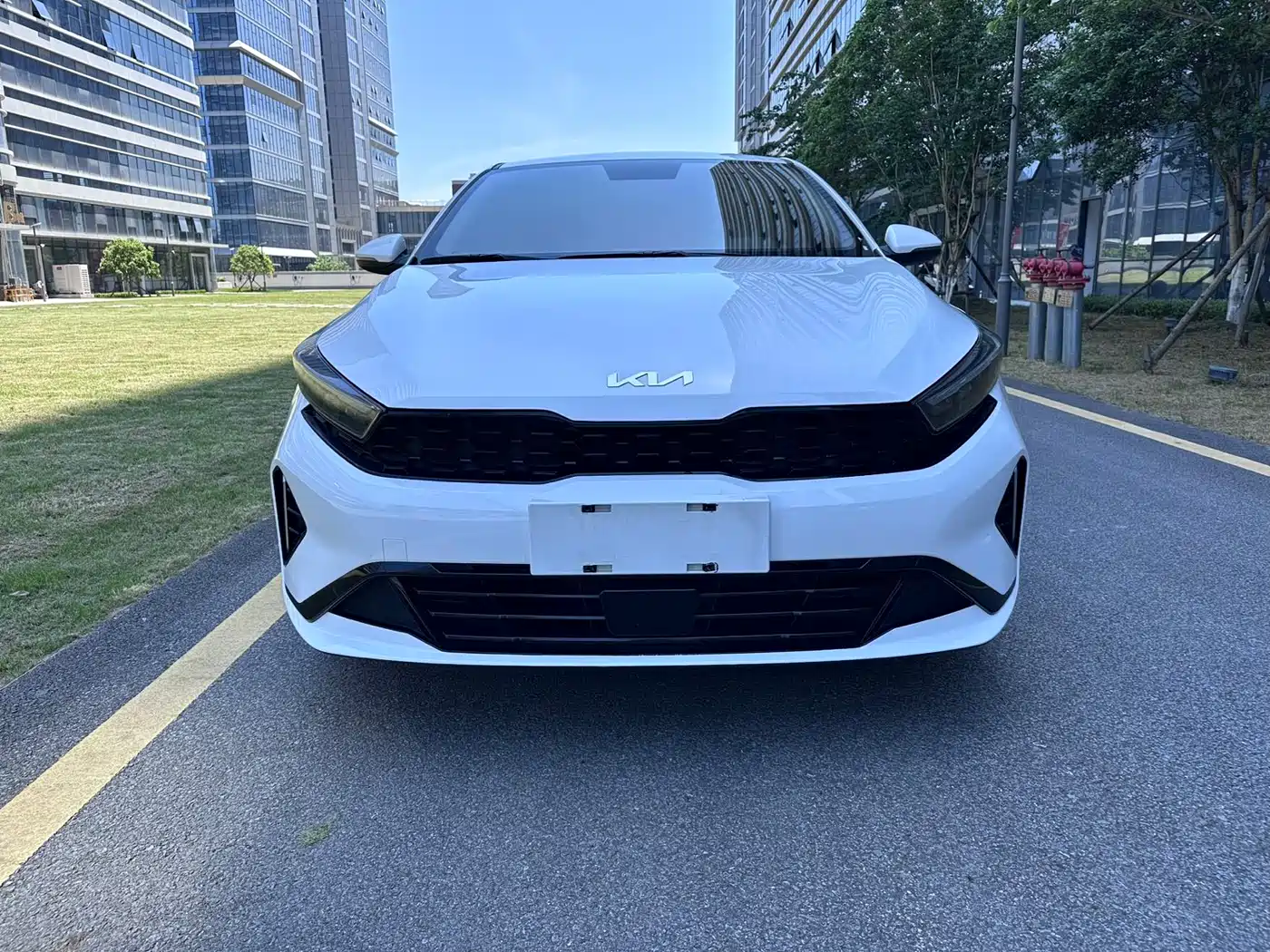 Kia K3 2023 1.5L CVT Comfort Edition фото 2